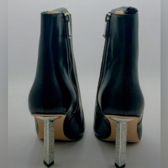 MICHAEL Michael Kors Black HALLE Boots with Silver Crystal 3 1/2" Heel SZ8 - Picture 2 of 5